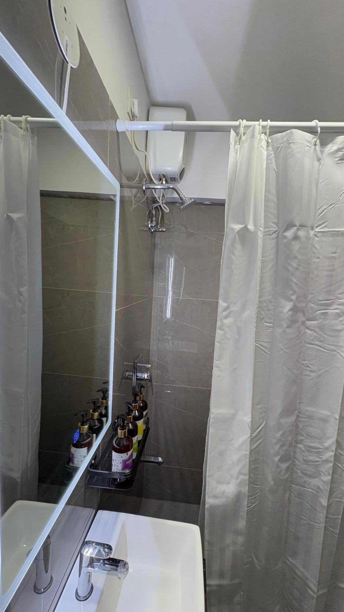Osi Powai Apartament